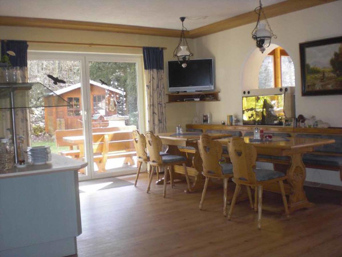 Pension Haus Am Heubach 바트 슈타펠슈타인 외부 사진